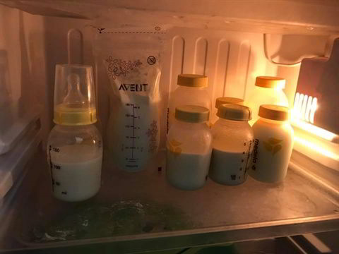 cách rã đông sữa mẹ